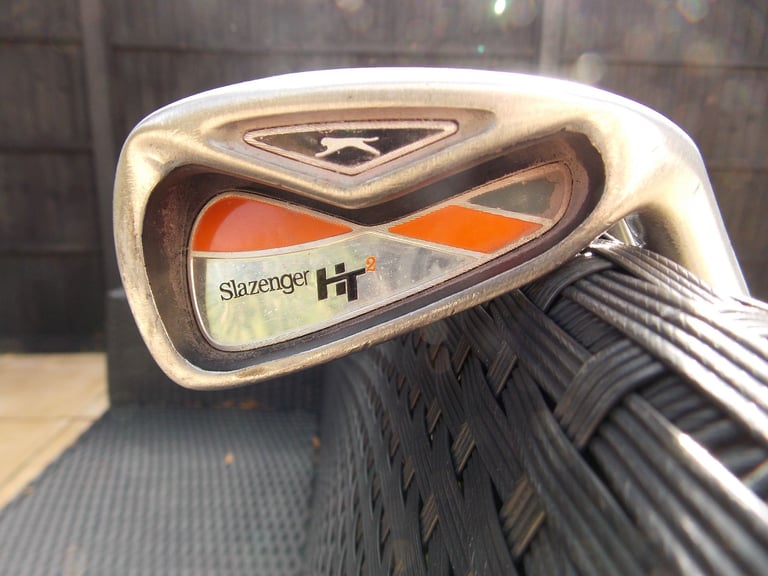 Mens Right Handed Slazenger Firesteel Golf Club Set + Bag, Balls and Tees