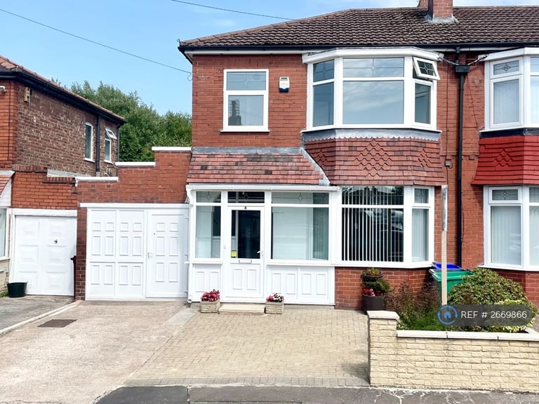 3 bedroom house in Elford Grove, Manchester, M18 (3 bed) (#2669866)