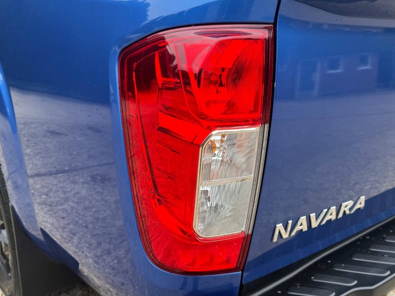 2020 Nissan Navara Double Cab Pick Up N-Guard 2.3dCi 190 TT 4WD Auto PICK UP DIESEL Automatic