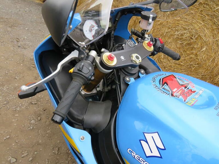 2004 Suzuki GSX-R GSX-R1000 K4 PETROL Manual