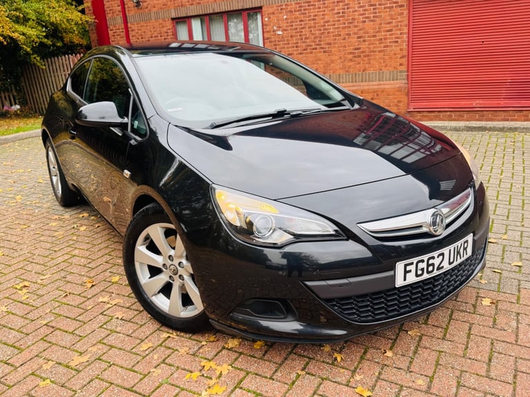 2012 Vauxhall Astra GTC 1.4T Sport Euro 5 (s/s) 3dr HATCHBACK Petrol Manual