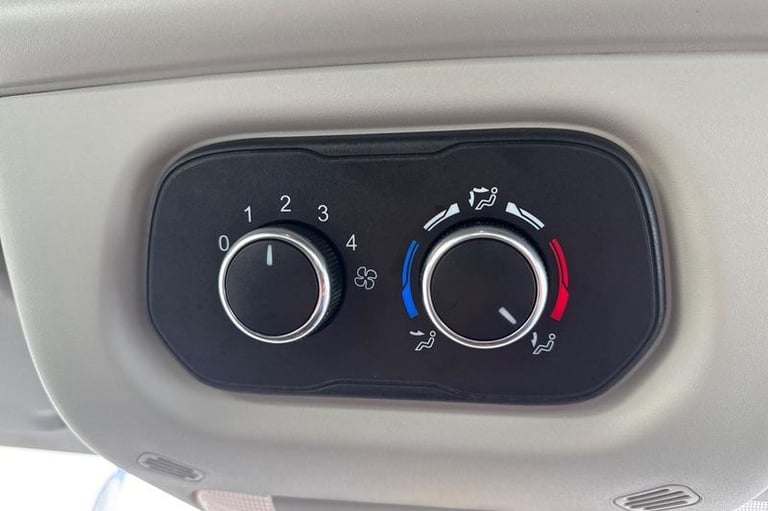 2023 Ford Transit 2.0 EcoBlue 170ps H3 18 Seater Leader Auto MINIBUS DIESEL Automatic