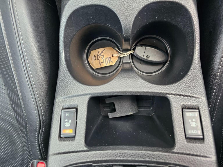 2015 Nissan Qashqai 1.6 dCi Tekna XTRON 2WD Euro 6 (s/s) 5dr HATCHBACK Diesel Automatic