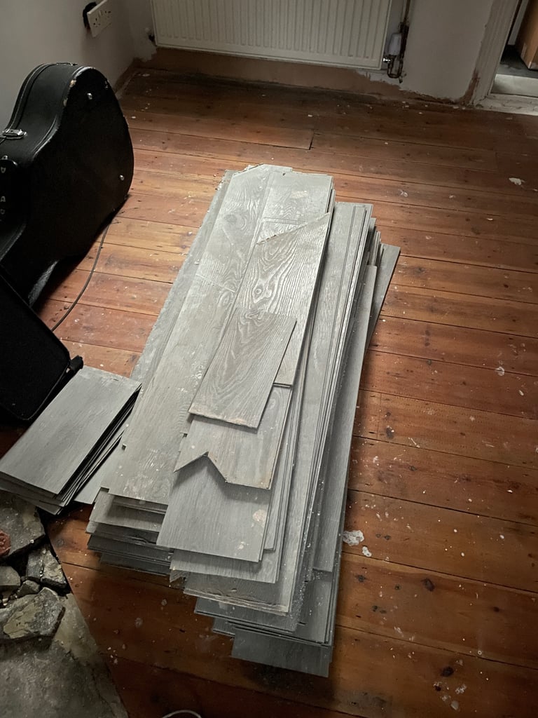 image for Used vynil flooring for free 23 sq m