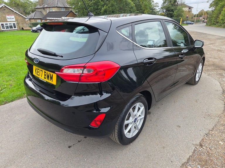 2017 Ford Fiesta 1.1 Ti-VCT Zetec Euro 6 (s/s) 5dr HATCHBACK Petrol Manual