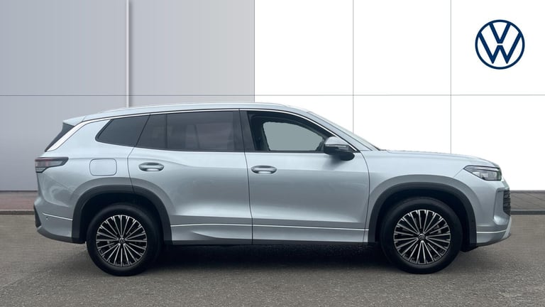 2025 Volkswagen Touran 1.5 TSI eHybrid Match 5dr DSG6 Estate Estate Hybrid Automatic