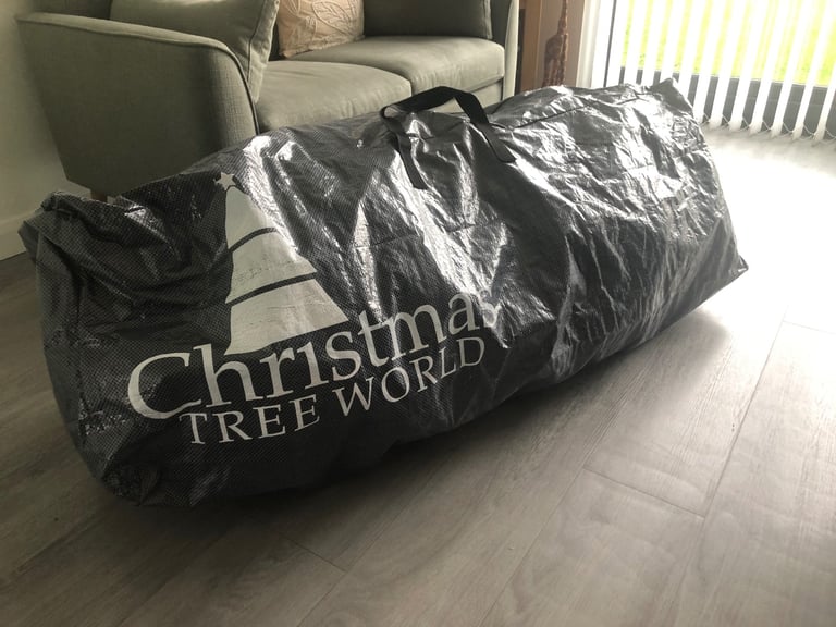 Pre-lit Majestic Dew Pine Christmas Tree complete with storage bag