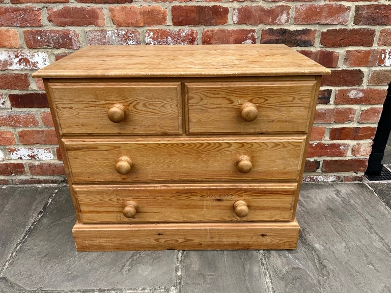 Solid Pine Chest of Drawers - Good Condition 