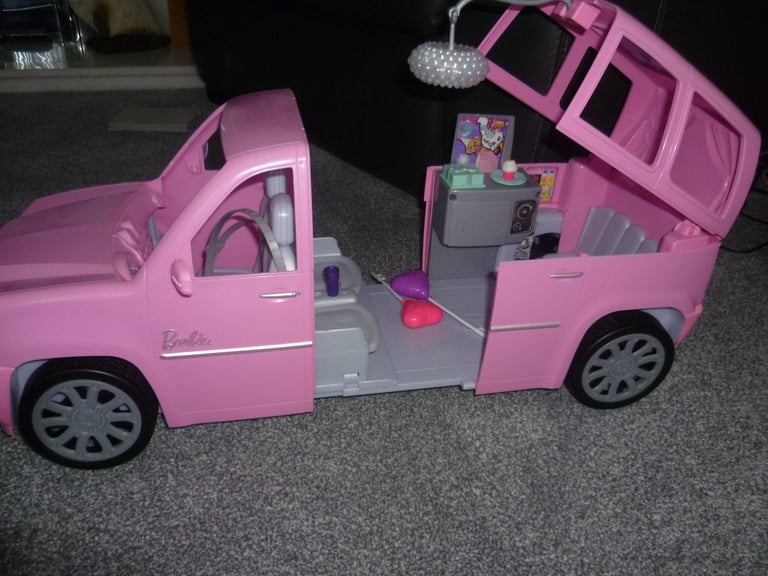 Barbie Party Limo