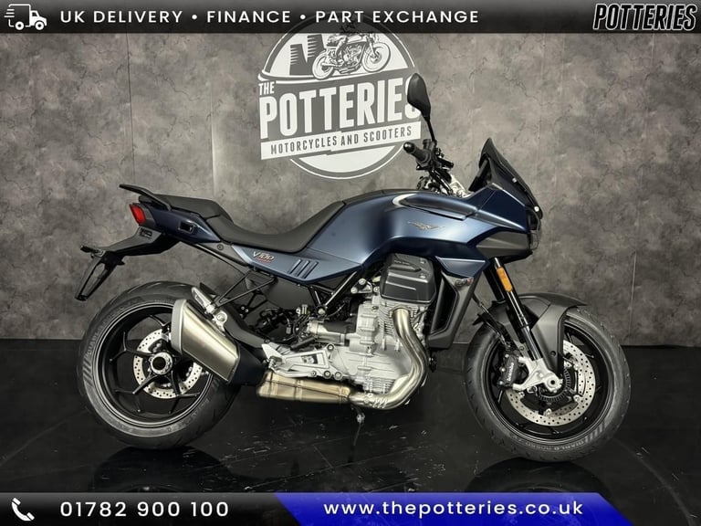 2025 Moto Guzzi V100 Mandello