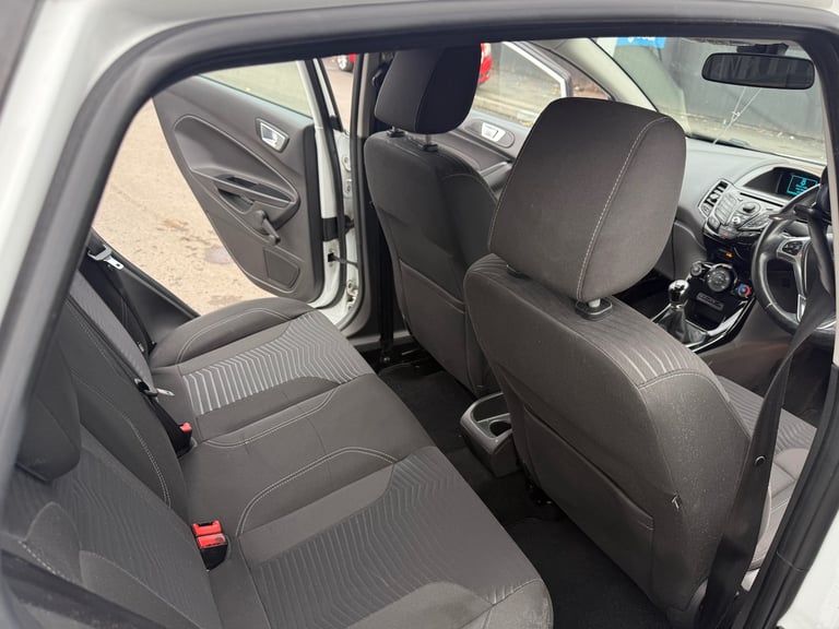 2014 Ford Fiesta 1.5 TDCi Zetec 5dr HATCHBACK Diesel Manual