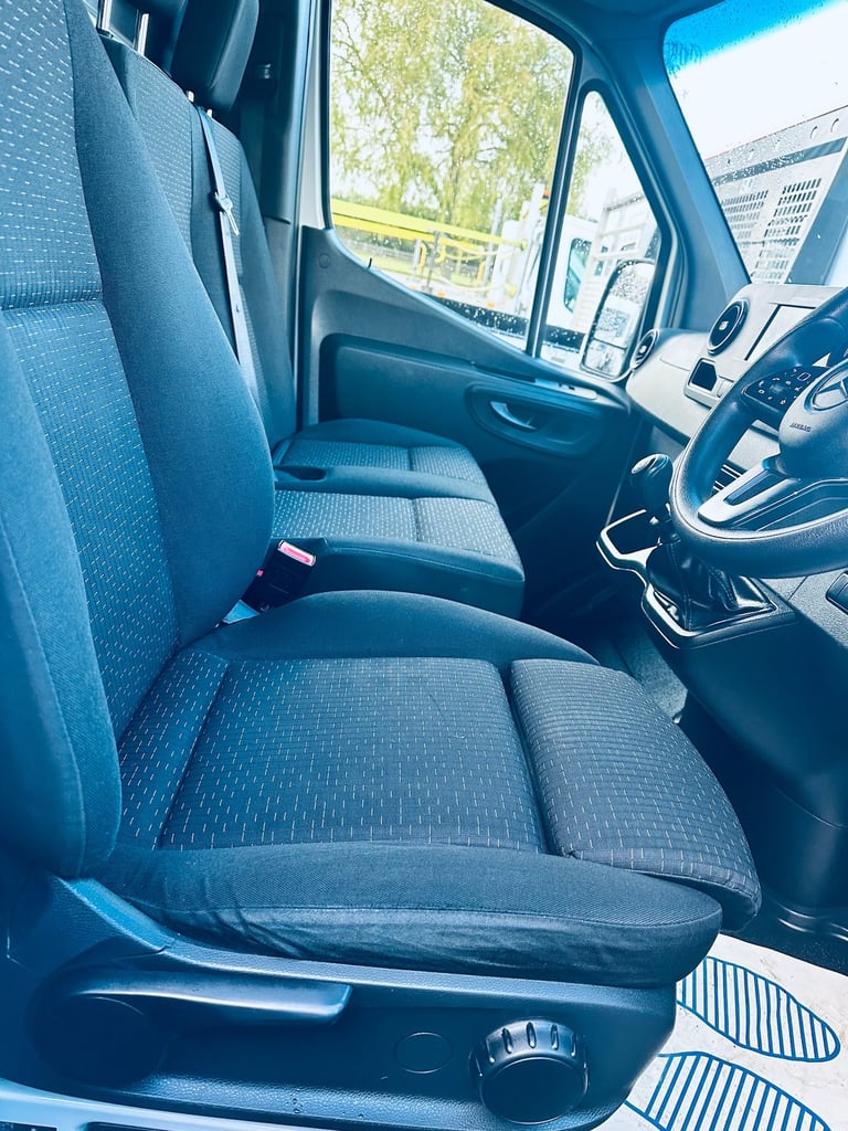 2022 Mercedes-Benz Sprinter 2.0 315 CDI Premium Panel Van 5dr Diesel Manual FWD