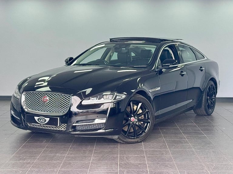 JAGUAR XJ 3.0d V6 Luxury Auto Euro 6 (s/s) 4dr 2017