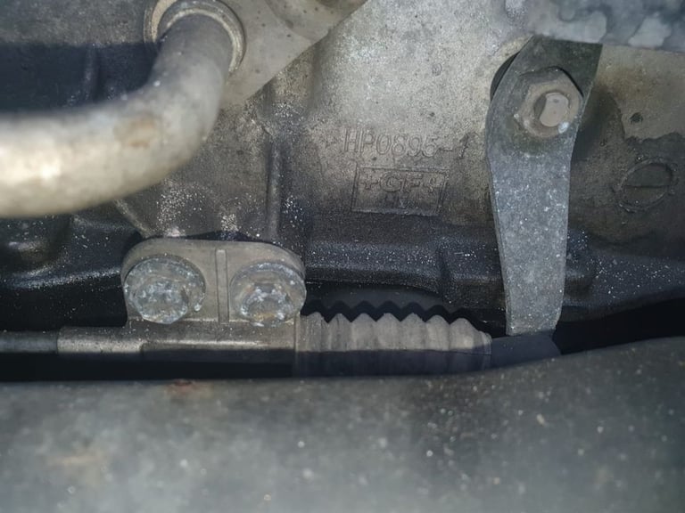 Land Rover Discovery 4 3.0 SDV6 Automatic Gearbox 2014