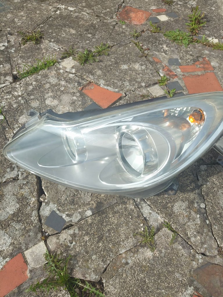 image for Vauxhall Corsa front lights 