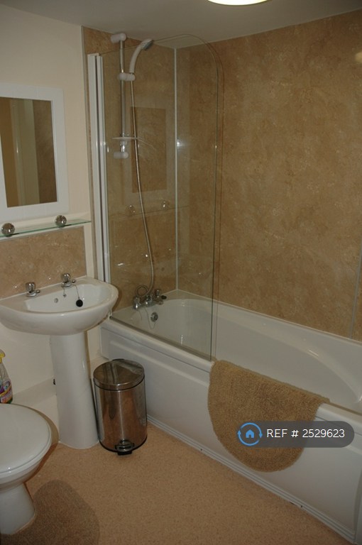 1 bedroom in Whitesands, Dumfries, DG1 (#2529623)