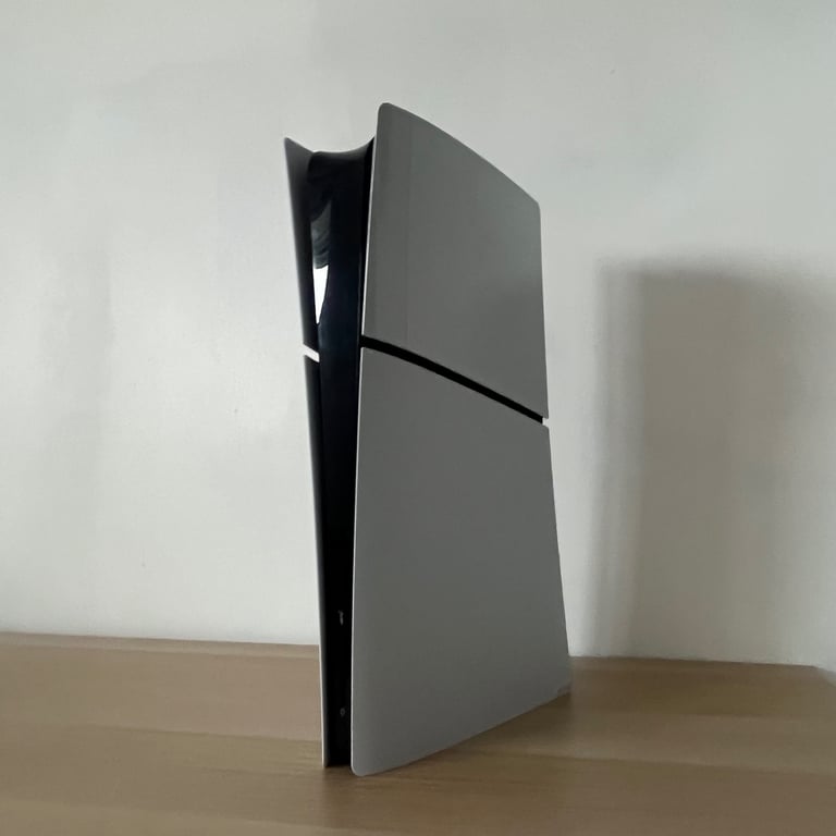 PS5 Slim Digital Edition 1 Controller Unboxed 