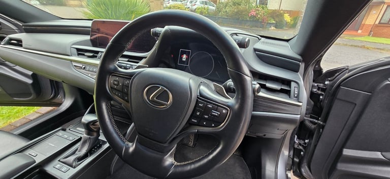 Lexus, ES300h, Saloon, 2020, self-charging hybrid, 2487 (cc), CVT Premium Edition
