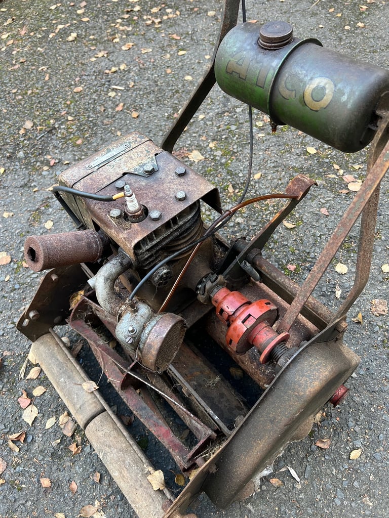 2 x Atco Vintage Lawn Trimmers 