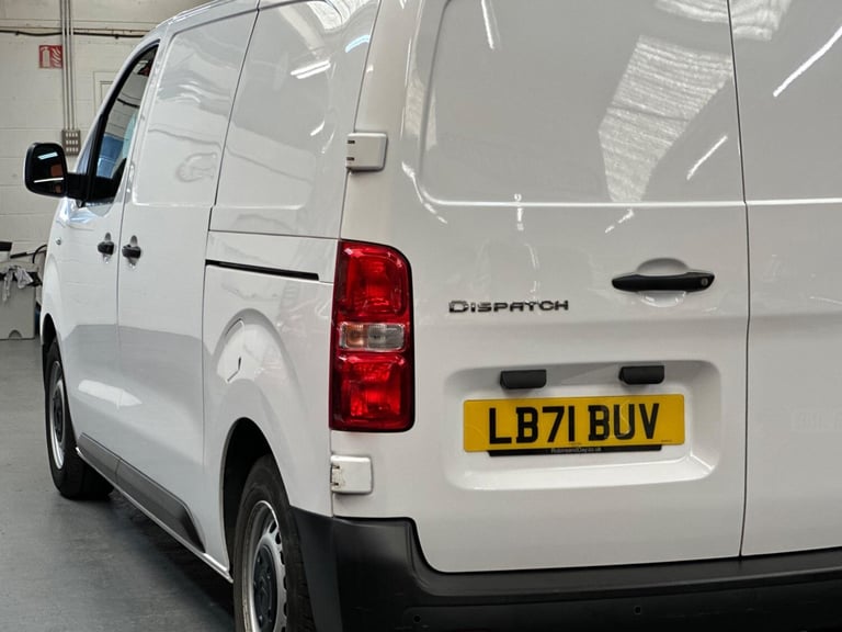 2021 Citroen Dispatch 1.5 BlueHDi 1000 Enterprise Pro M FWD 2 Euro 6 (s/s) 6dr PANEL VAN Diesel M...