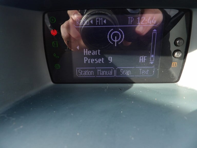 2012 Ford Fiesta Titanium Hatchback Petrol Manual