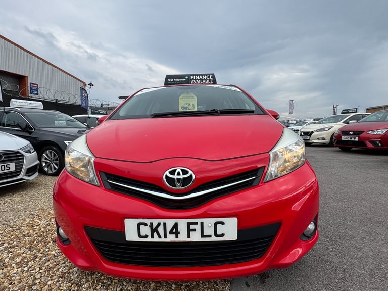 2014 Toyota Yaris 1.33 VVT-i Icon+ 5dr HATCHBACK Petrol Manual