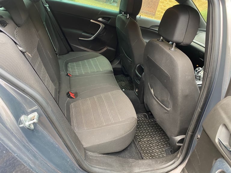 Vauxhall, INSIGNIA, Hatchback, 2015, Manual, 1598 (cc), 5 doors