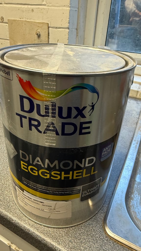 20 L new deluxe diamond eggshell paint
