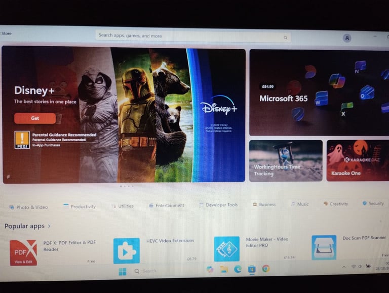 Windows 11, 8GB RAM, i5, 120GB SSD + 500GB HDD, Dell laptop. FULL MICROSOFT OFFICE, HDMI, Cam