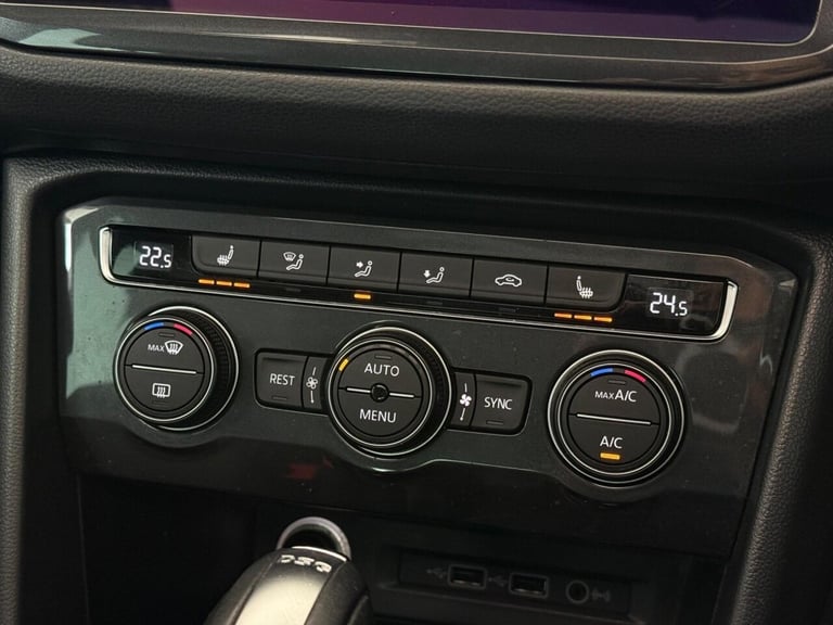 2019 Volkswagen Tiguan 2.0 TDI R-Line DSG Euro 6 (s/s) 5dr ESTATE Diesel Automatic