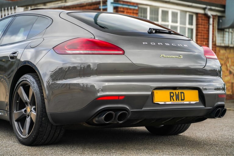  Porsche Panamera 3.0 V6 E-Hybrid S TiptronicS Euro 6 (s/s) 5dr Petrol/Electric Hybrid Automatic