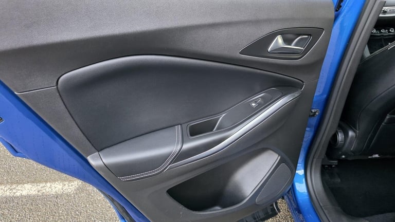 2019 Vauxhall Grandland X 1.2 Turbo Sport Nav Euro 6 (s/s) 5dr HATCHBACK Petrol Manual