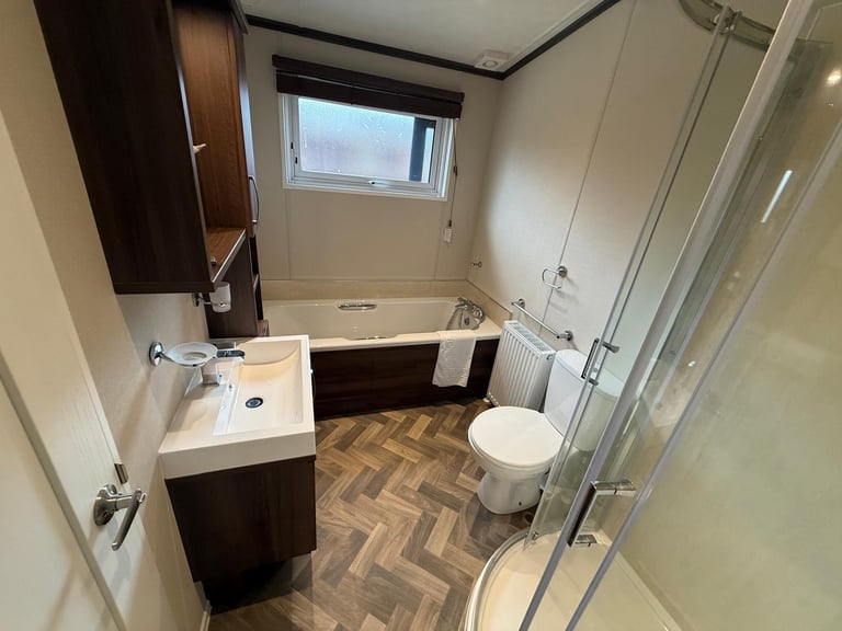 Huge 2 Bed Pemberton Twin Lodge - Resi Spec, Bath, Utility - Offsite Sale