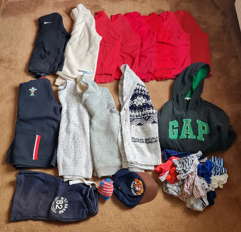 2 Bags Boys Clothes 9-11years (includes Gap / Next)