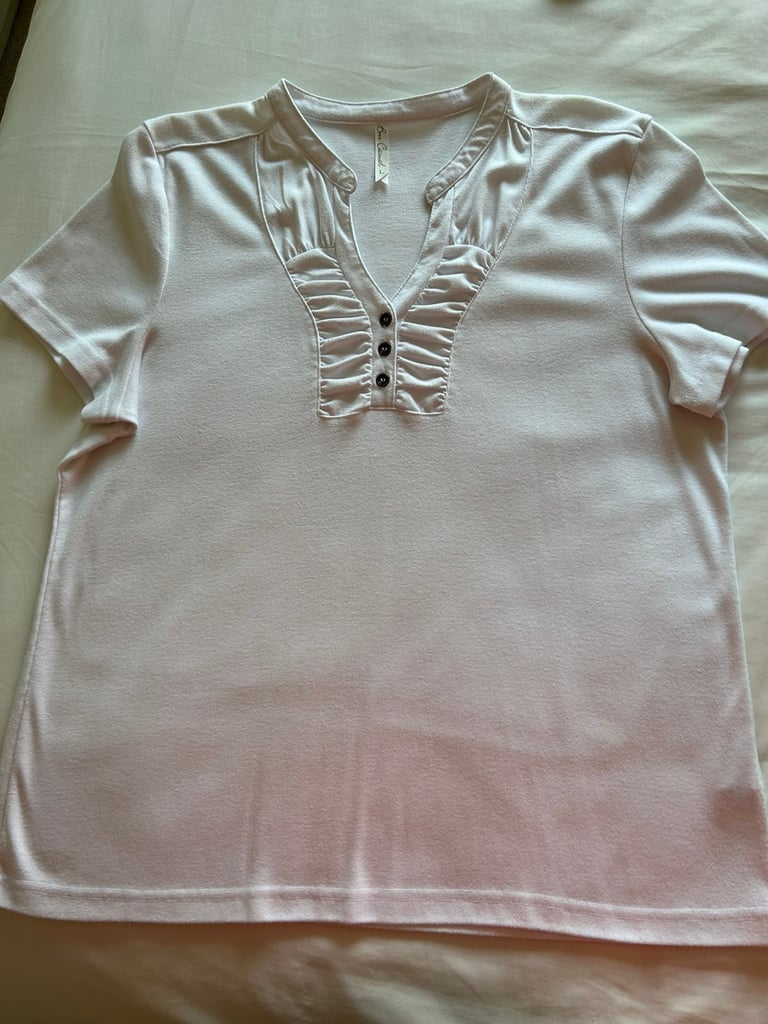 image for Ladies Bon Marche top. 