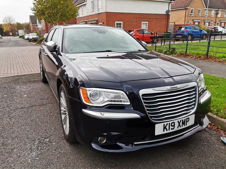 Chrysler, 300C, Saloon, 2014, Semi-Auto, 2987 (cc), 4 doors