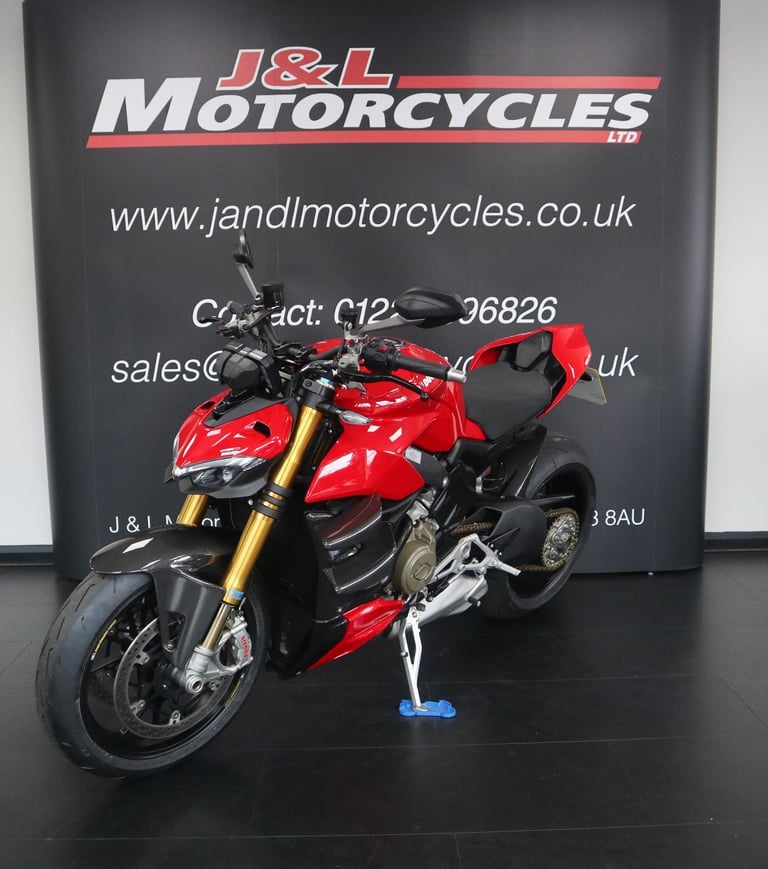 Ducati Streetfighter V4 S. Full Ducati History, Many Extras!