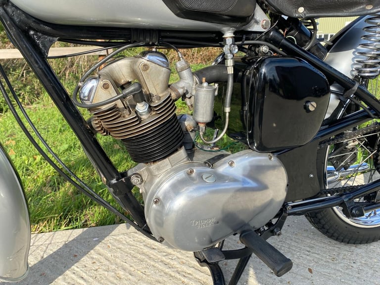TRIUMPH TIGER CUB 200, 1955, PLUNGER, GOOD LOOKING LIGHTWEIGHT CLASSIC, 