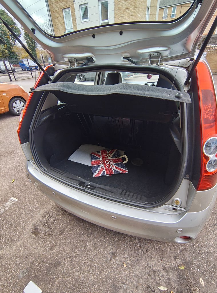 Ford, FIESTA, Hatchback, 2005, Other, 1596 (cc), 5 doors