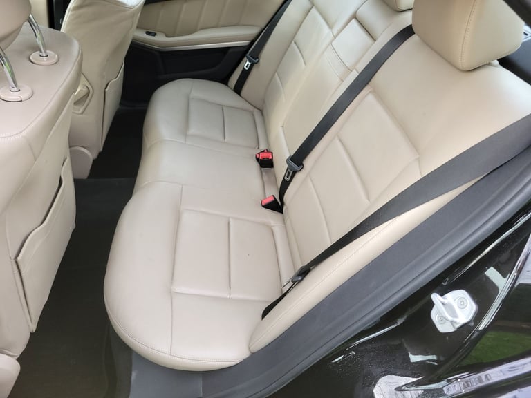 Mercedes-Benz, E CLASS, Saloon, 2011, Semi-Auto, 2987 (cc), 4 doors