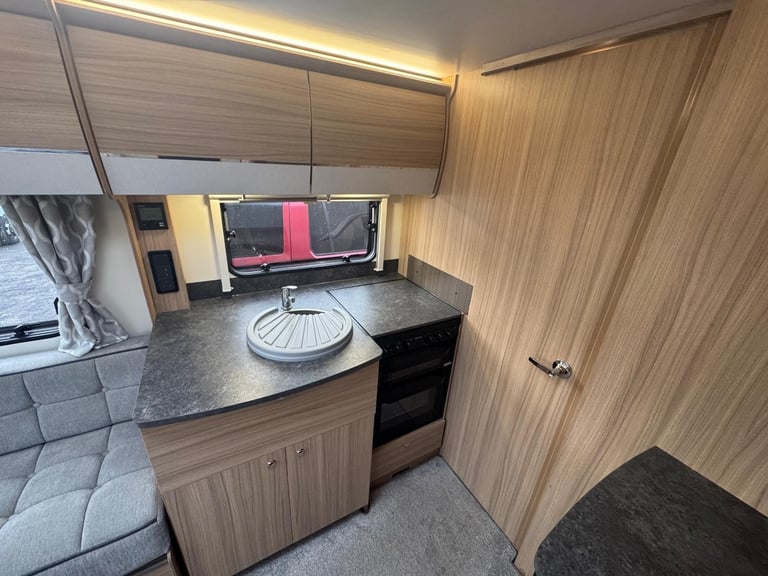 Bailey Phoenix 640 / 4 PLUS 2021