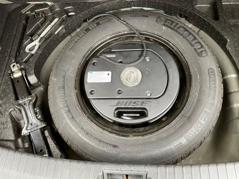 2011 Nissan Qashqai 1.5 dCi Tekna 2WD Euro 5 5dr HATCHBACK Diesel Manual