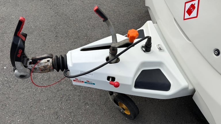 2018 Swift Freestyle EB, 4 berth with rear island bed, centre washroom, 