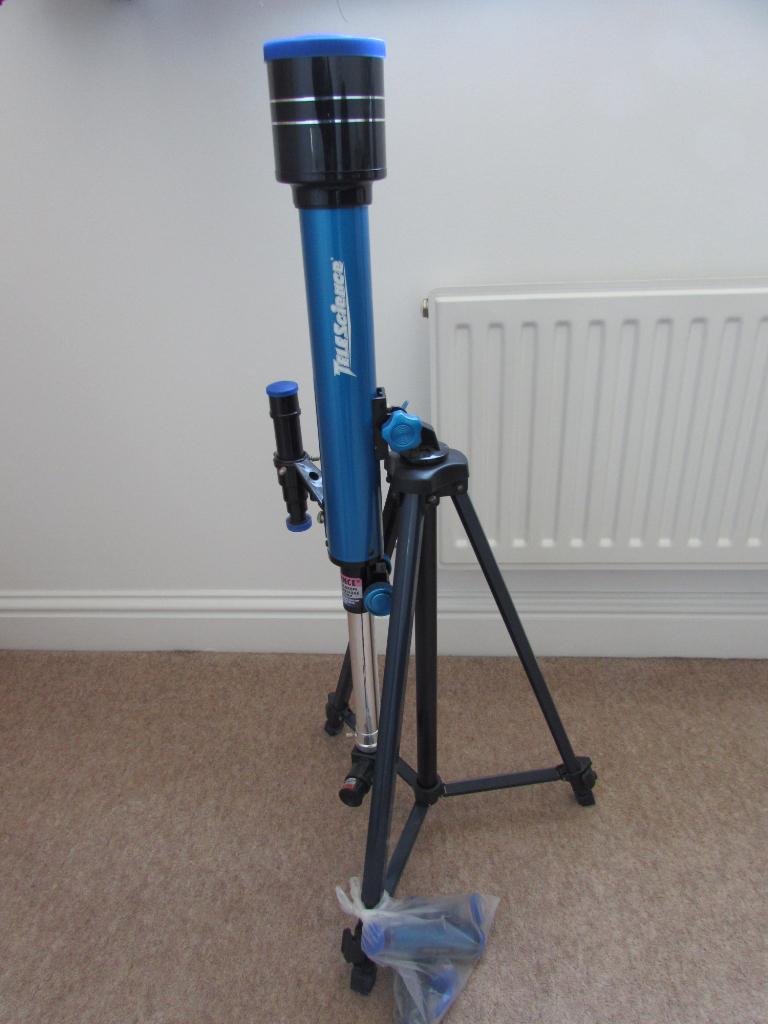 Beginners telescope complete with variety of lenses