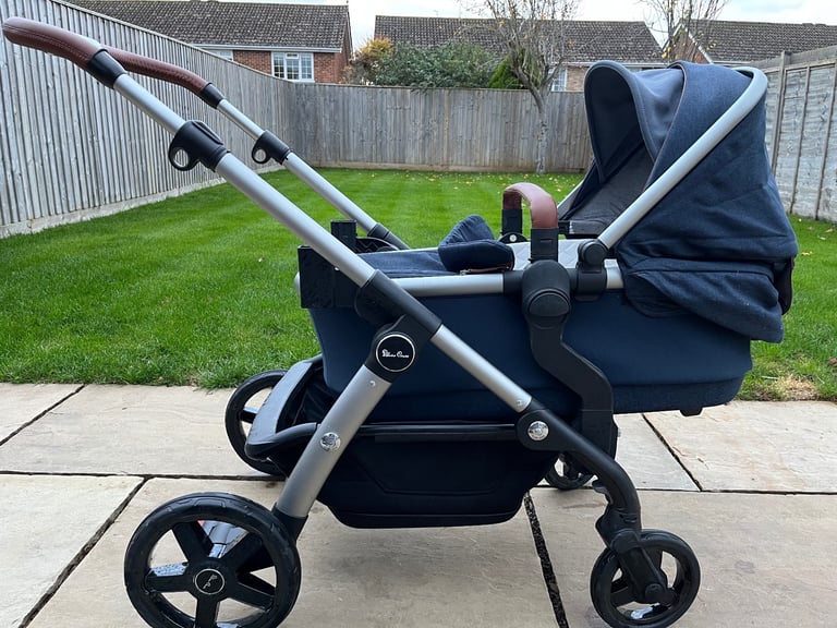 Silver Cross Wave Tandem Pushchair  