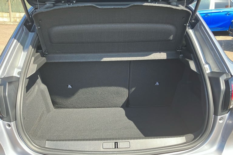  Peugeot 208 1.2 Puretech Gt Premium Hatchback 5dr Petrol Eat Euro 6 s/s 130 Ps