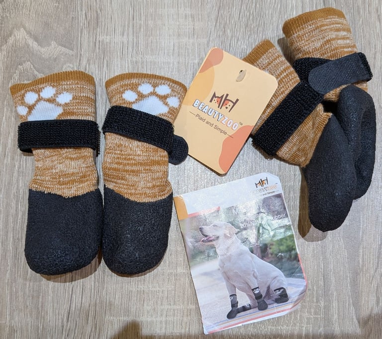 Anti slip dog boots 