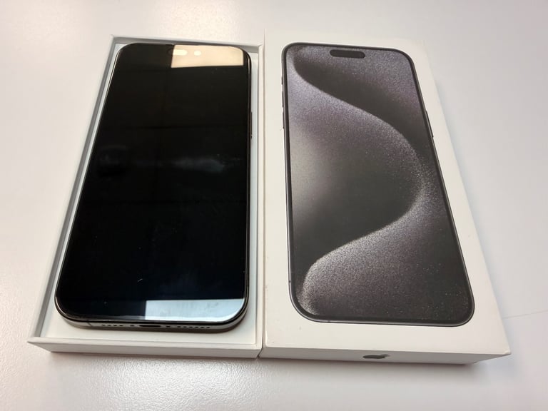 image for Like new - IPhone 15 Pro Max - 256GB - sim free