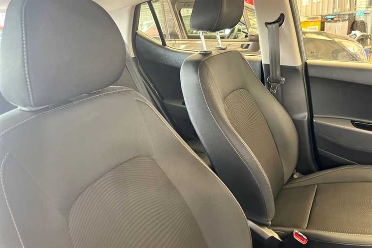 2019 Hyundai i10 1.2 SE Hatchback 5dr Petrol Auto Euro 6 (87 ps) Hatchback Petrol Automatic