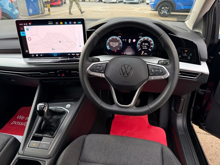 2025 Volkswagen Golf 1.5 TSI Match 5dr, UNDER 3300 MILES, MAY 2028 VOLKSWAGEN WARRANTY HATCHBACK ...